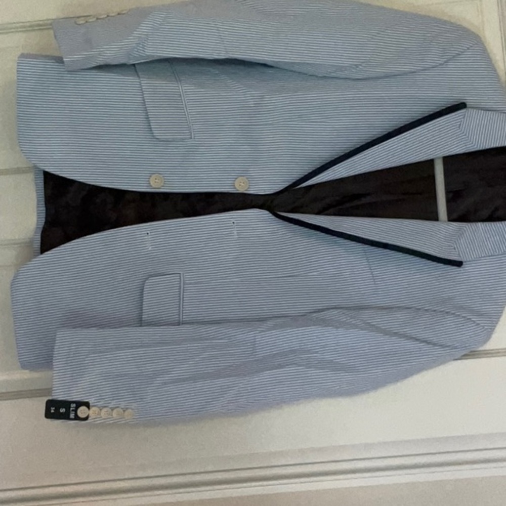 Stylish Men’s Searsucker Blazer